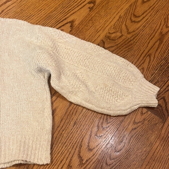 Sunday Stevens Woman’s Hooded Sweater Zip Up Size S/M - Picture 5 of 6